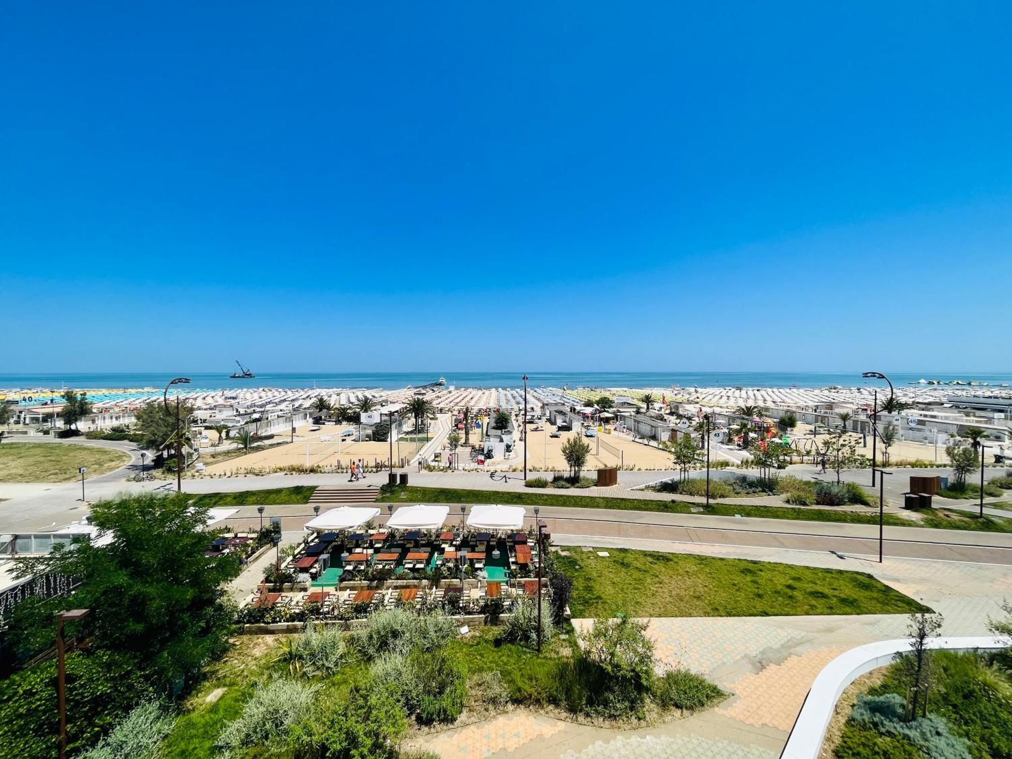 Hotel Columbia Frontemare Rimini Dış mekan fotoğraf